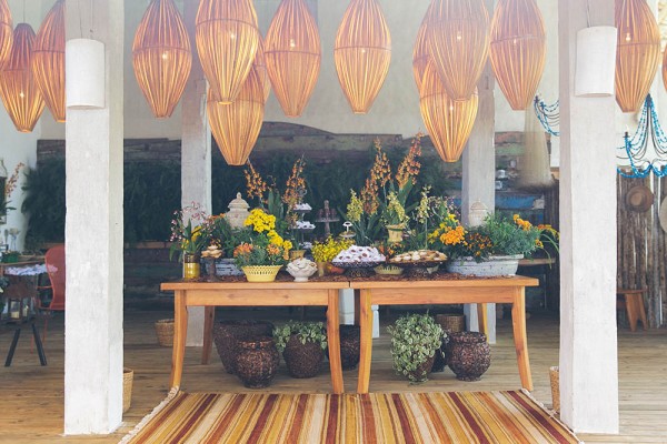 Romantic-Tropical-Wedding-Brazil-Duo-Borgatto-5-of-33-600x400